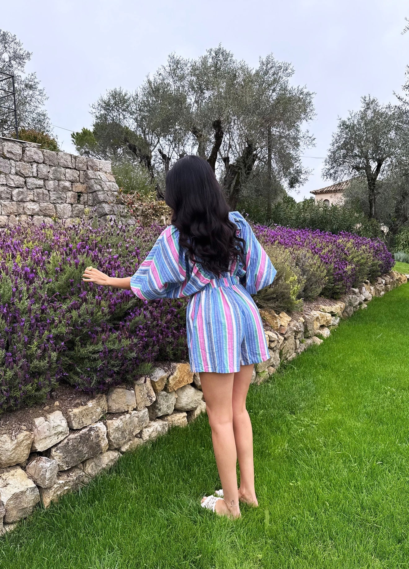 Combinaison rayée bleue