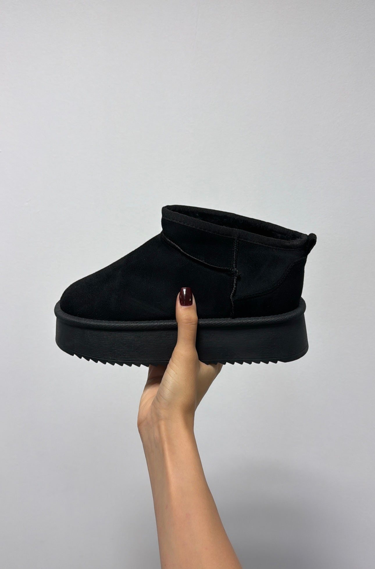 Schwarze Stiefeletten