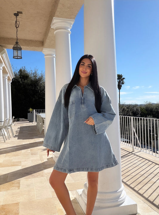 Wunderschönes Jeanskleid