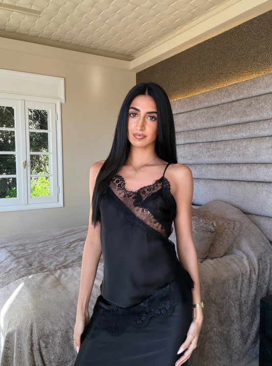 Haut en dentelle (4 coloris)