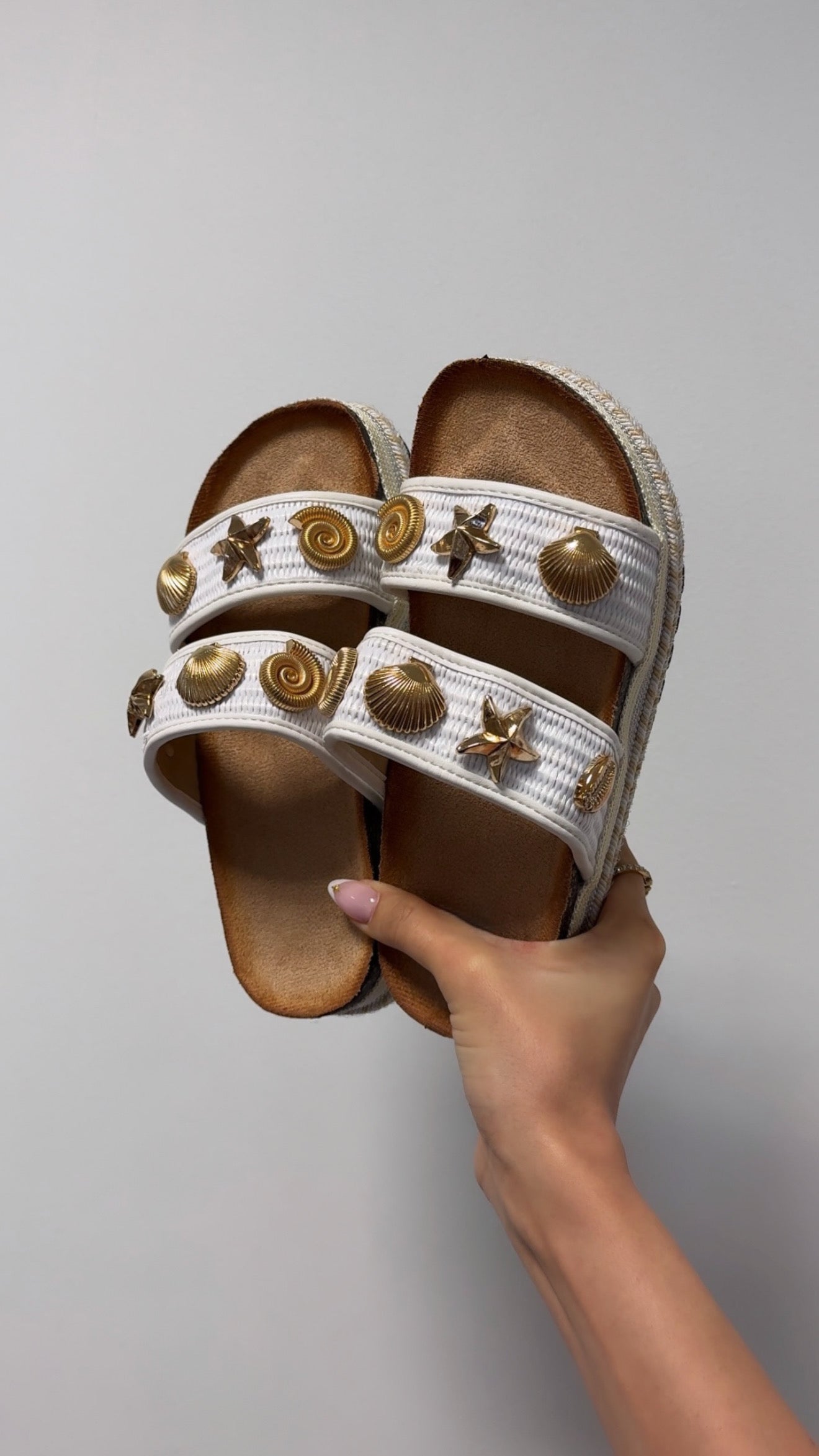 Sandales coquillages (sans boîte)