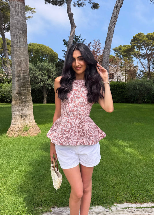 Top acampanado marrón