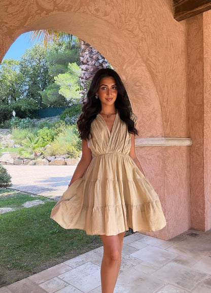 Robe dos nu à volants (2 coloris)