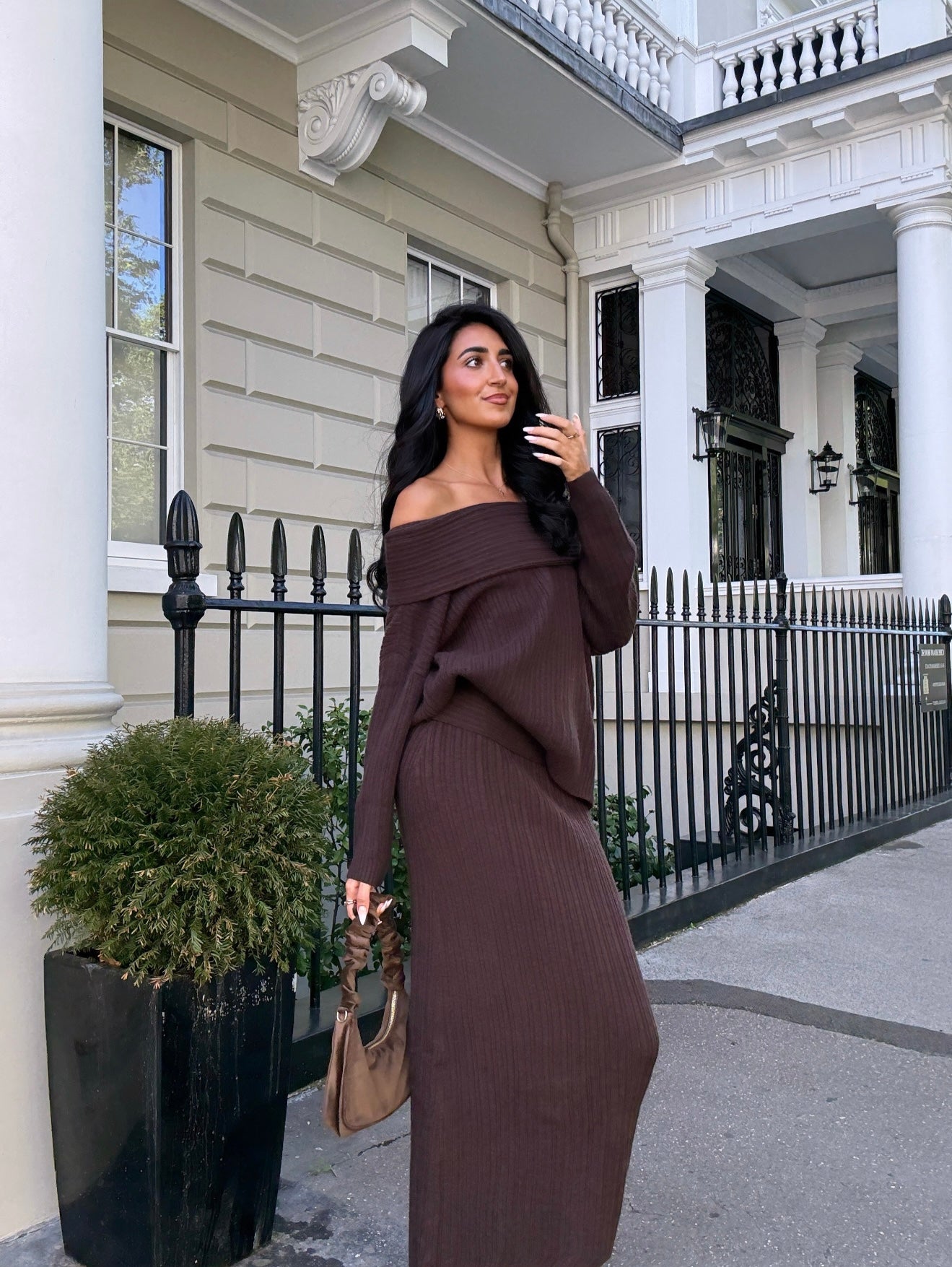 Ensemble doux bardot et jupe (3 coloris)