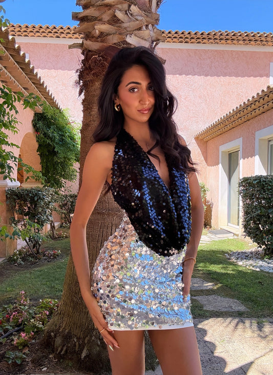 Haut dos nu à sequins (2 coloris)