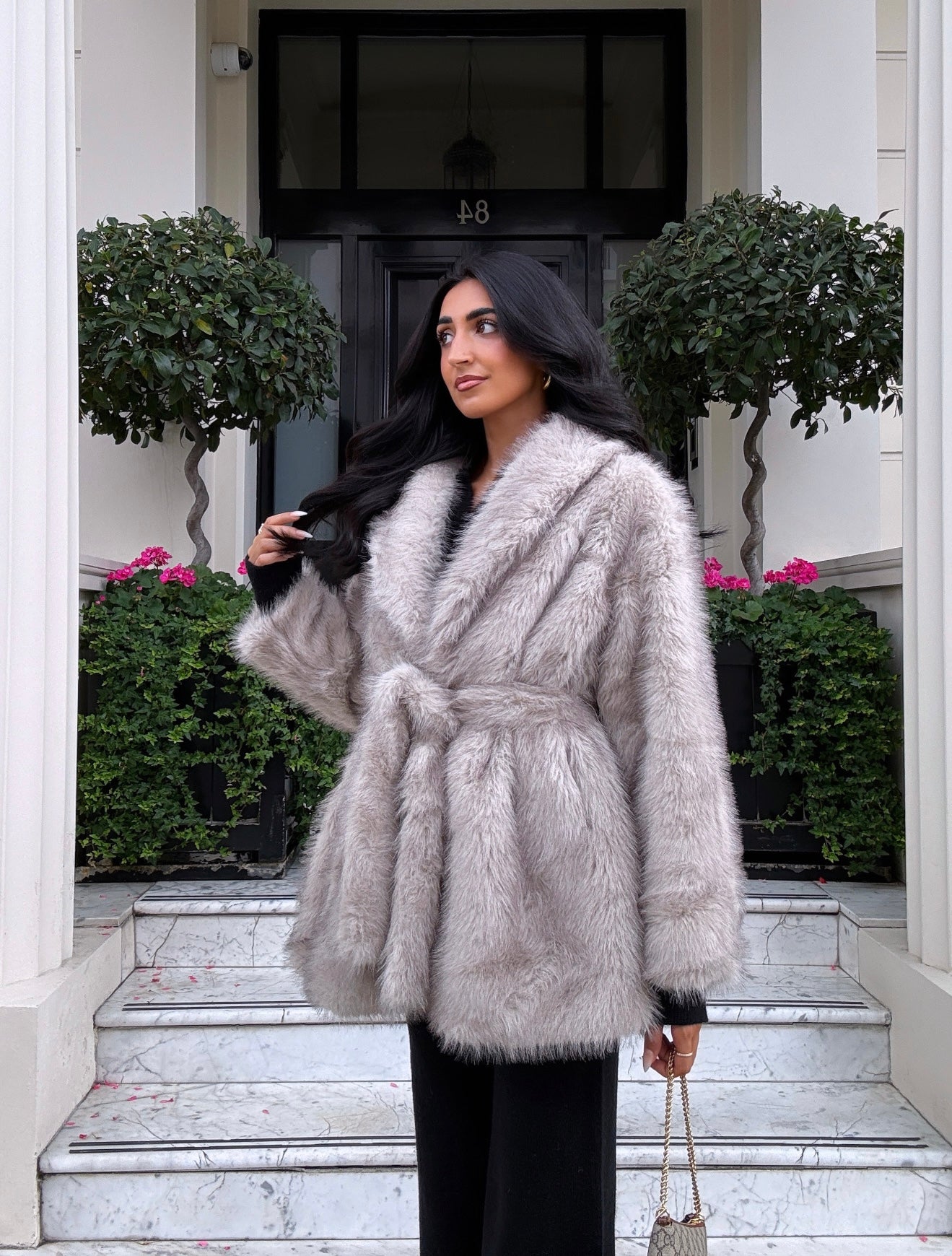 Veste fourrure ceinturée beige