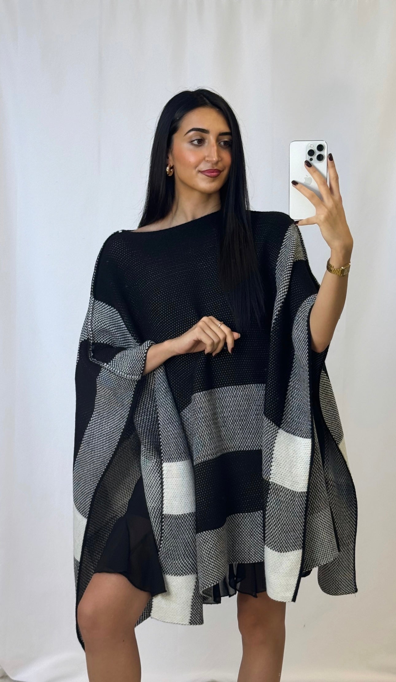 Poncho rayé noir