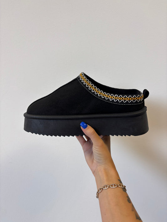 Bottines compensées noires ( jaune )