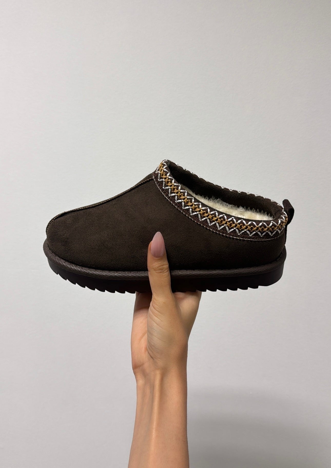 Schokoladenfarbene Stiefeletten (ohne Karton)